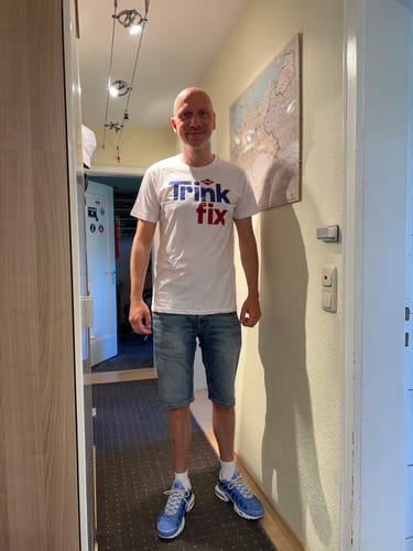 Customer photo review of PREMIUM SHIRT UNISEX • TRINK FIX