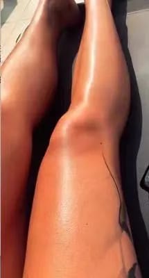 Customer photo review of Lumi Legs