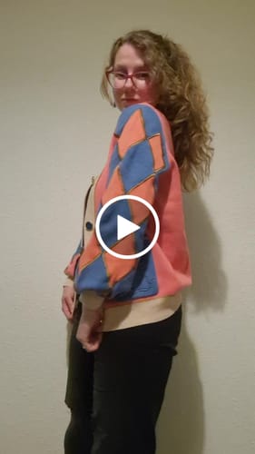 Customer video review of Castle Cardigan Preorder