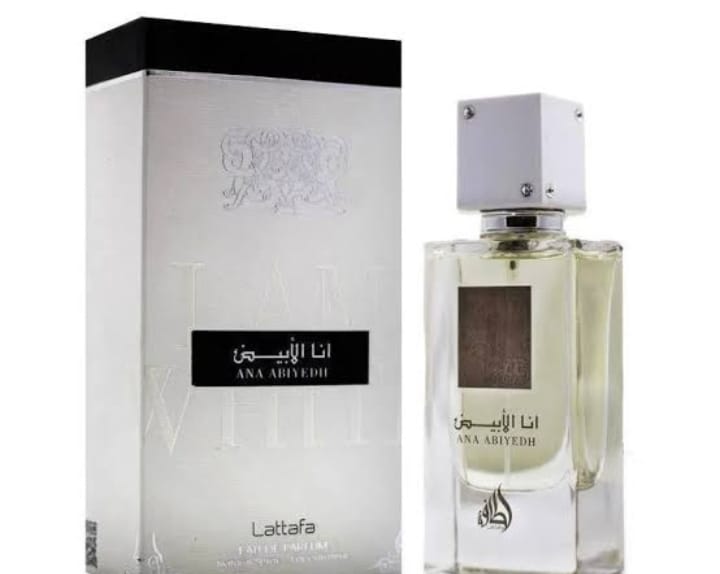Customer photo review of Ana Abiyedh Lattafa Perfumes