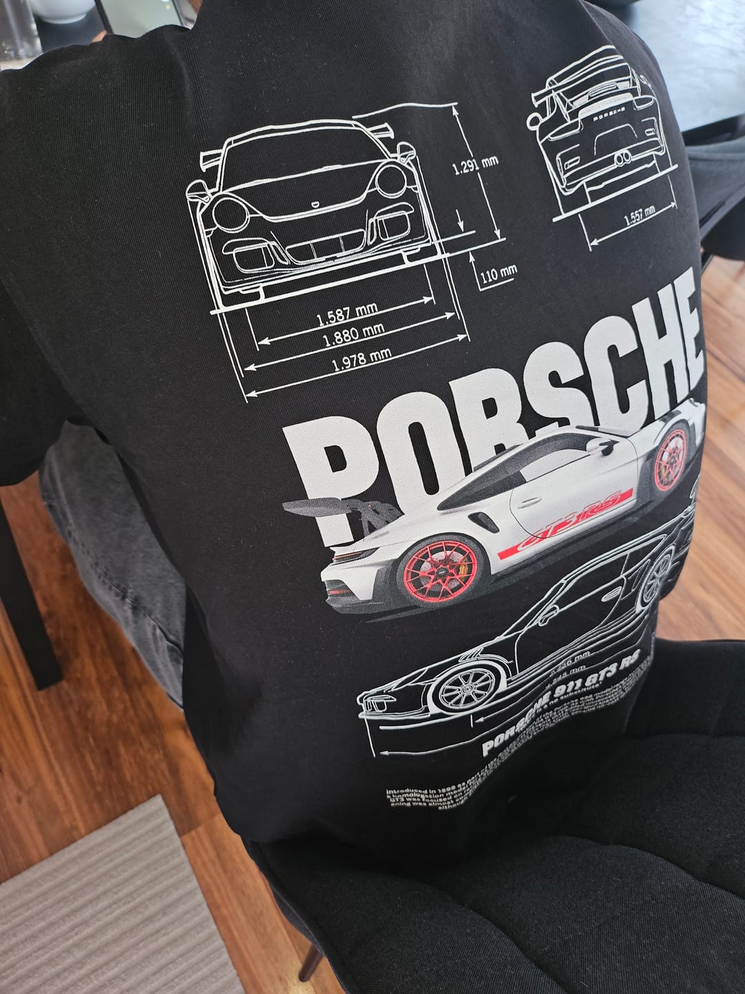 Customer photo review of Oversized Shirt - 911 GT3 RS