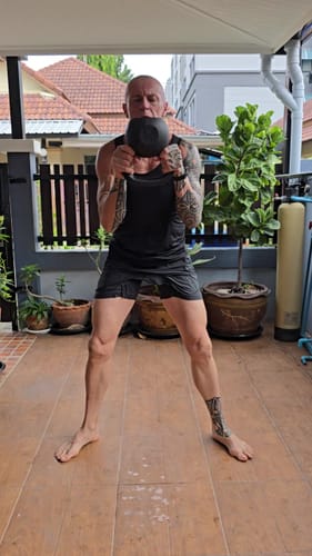 Video review from Dean A. of Hybrid Active Shorts - Navy