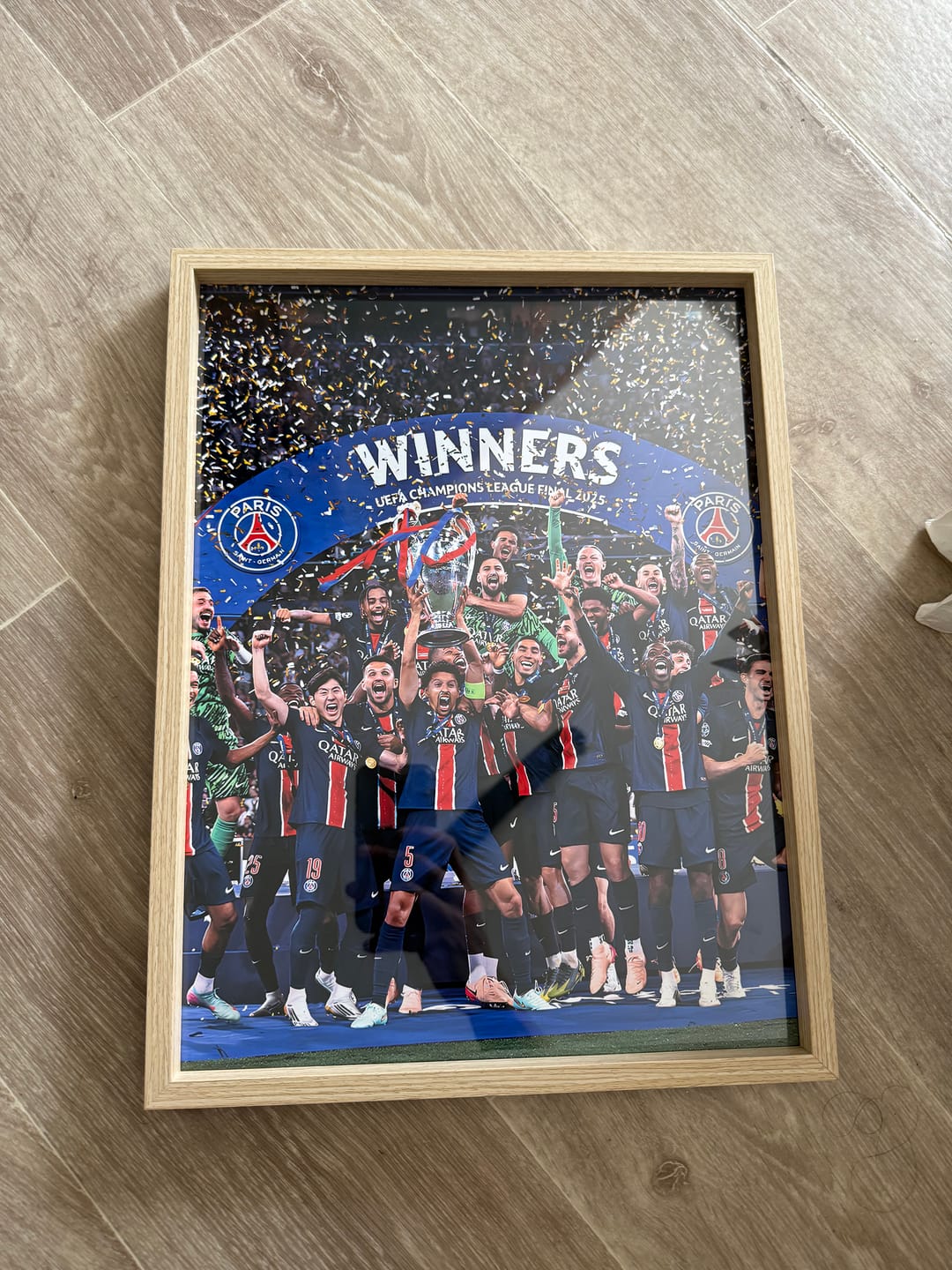 Customer photo review of Cadre photo Winners of Champions League