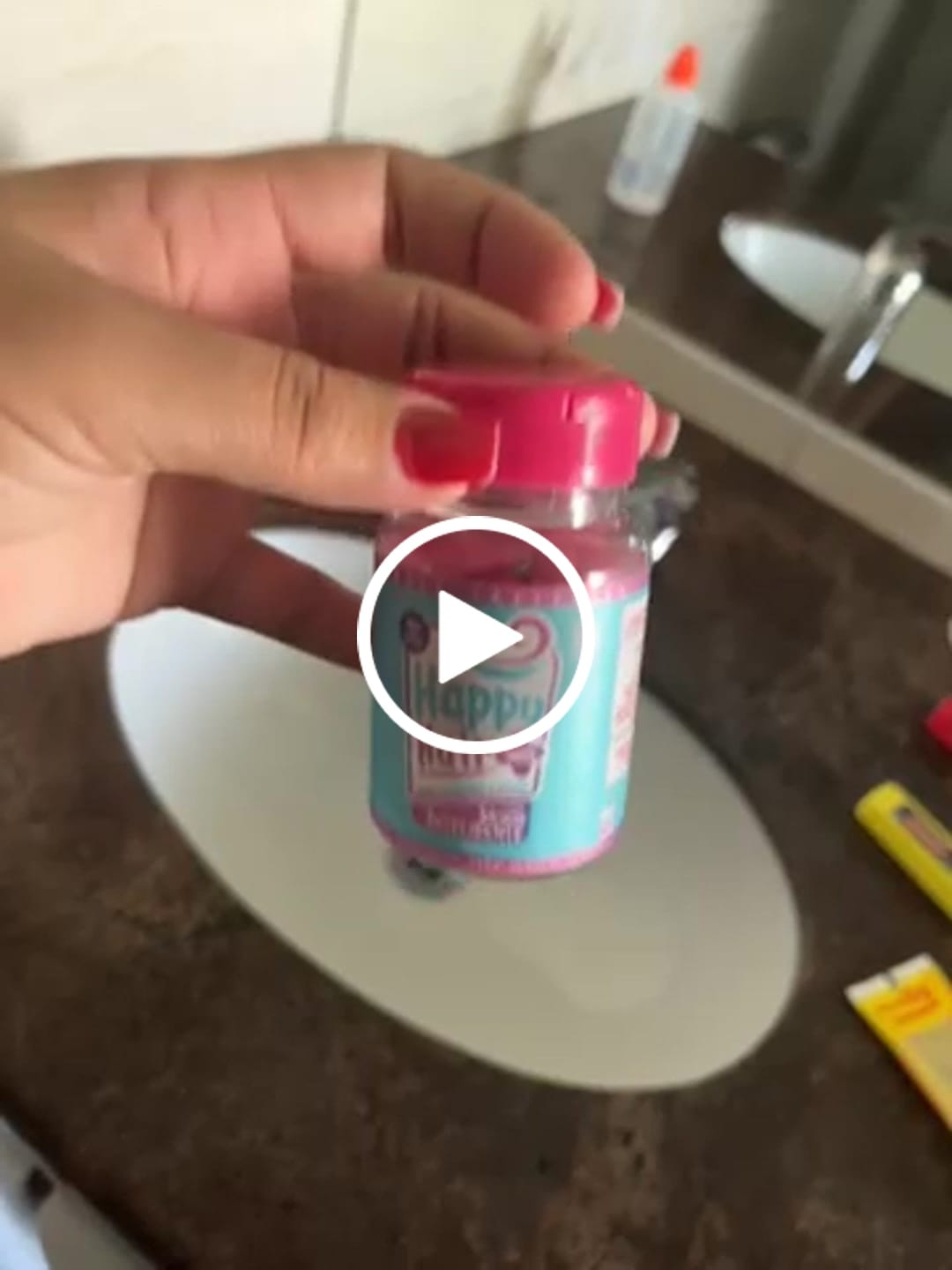 Customer video review of Happy Hair 2 Potes