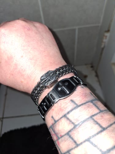 Customer photo review of 'For The Fallen' Arlington Magnetic Bracelet: Helps Pair Veterans With A Service Dog Or Shelter Dog