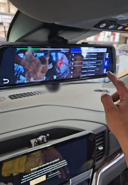 Customer photo review of M4 Mirror Dash Cam 2CH