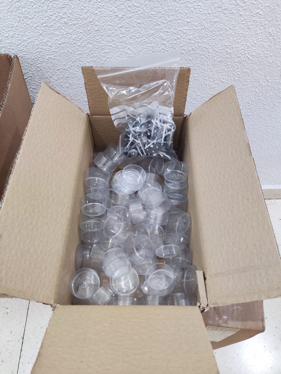 Customer photo review of ENVASES PARA VELAS DE TÉ