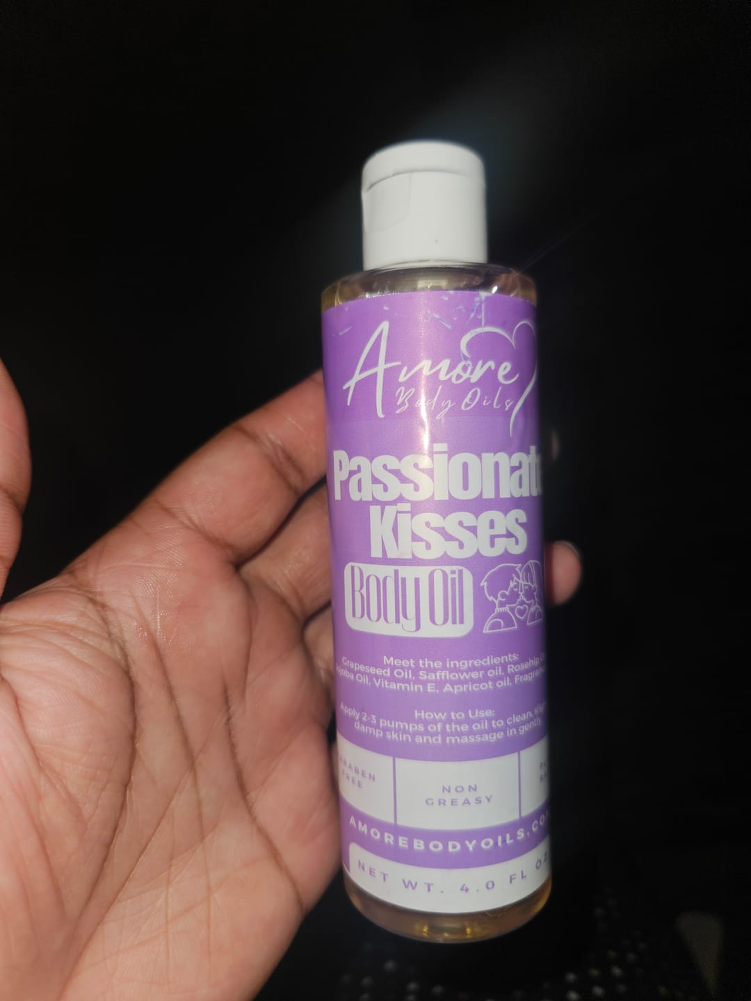 Customer photo review of Passionate Kisses - Body Oil
