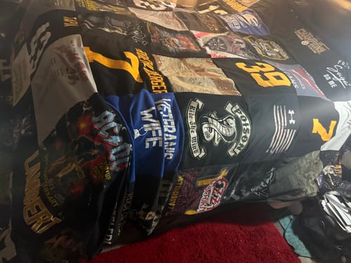 undefined review of Premium T Shirt Quilt image 1 out of 4