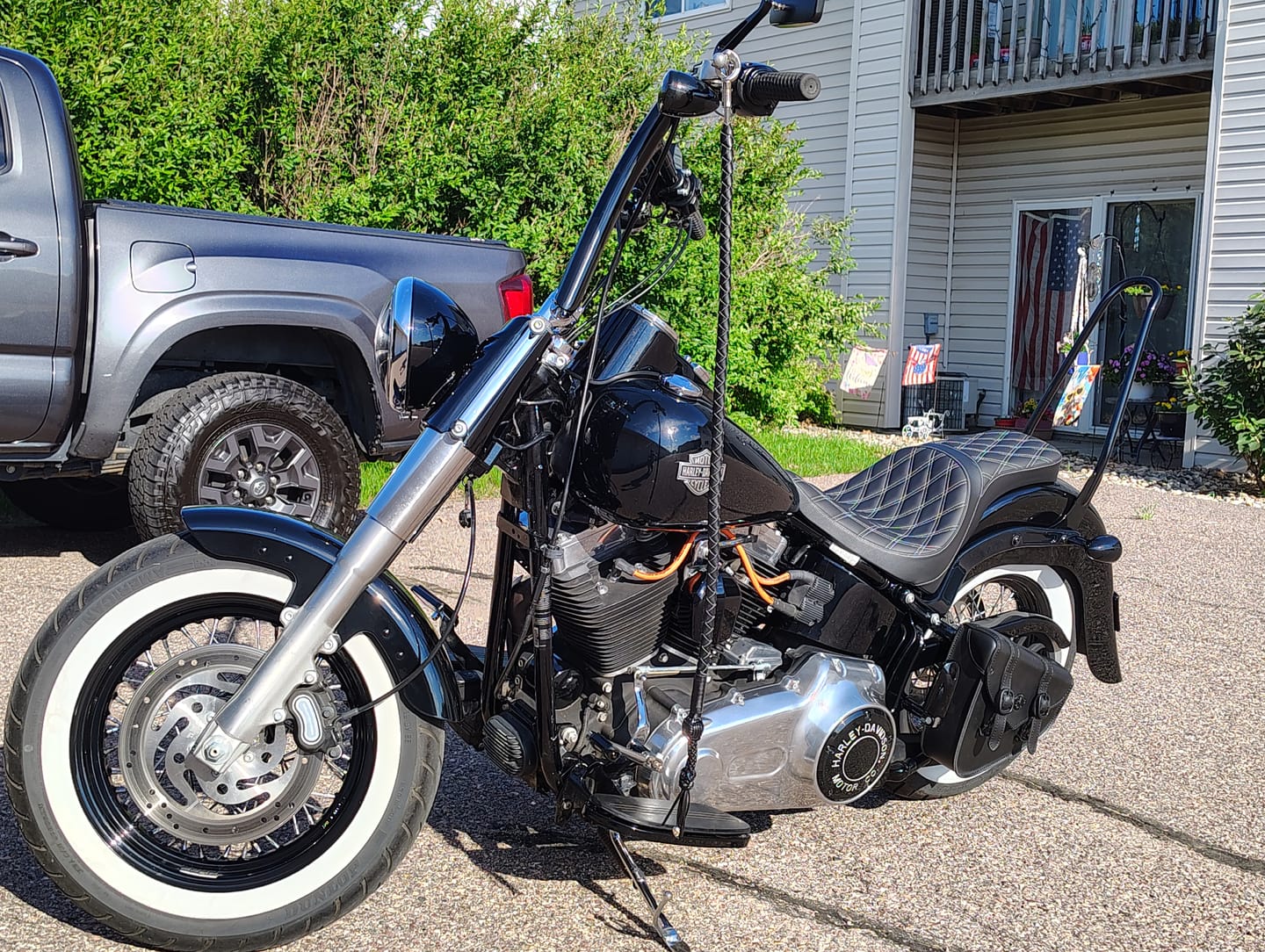 Customer photo review of 3L - Dark Age Plain Leather Motorcycle Swing arm Bag For Harley Softail