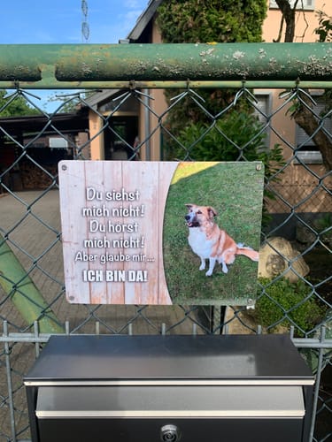 Customer photo review of Hunde-Türschild personalisiert mit Foto & Text (UV- und wetterfest)