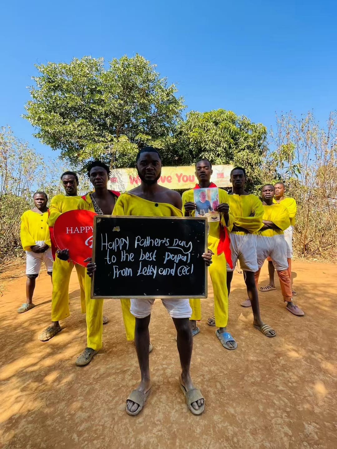 Customer photo review of Greeting Video from Africa