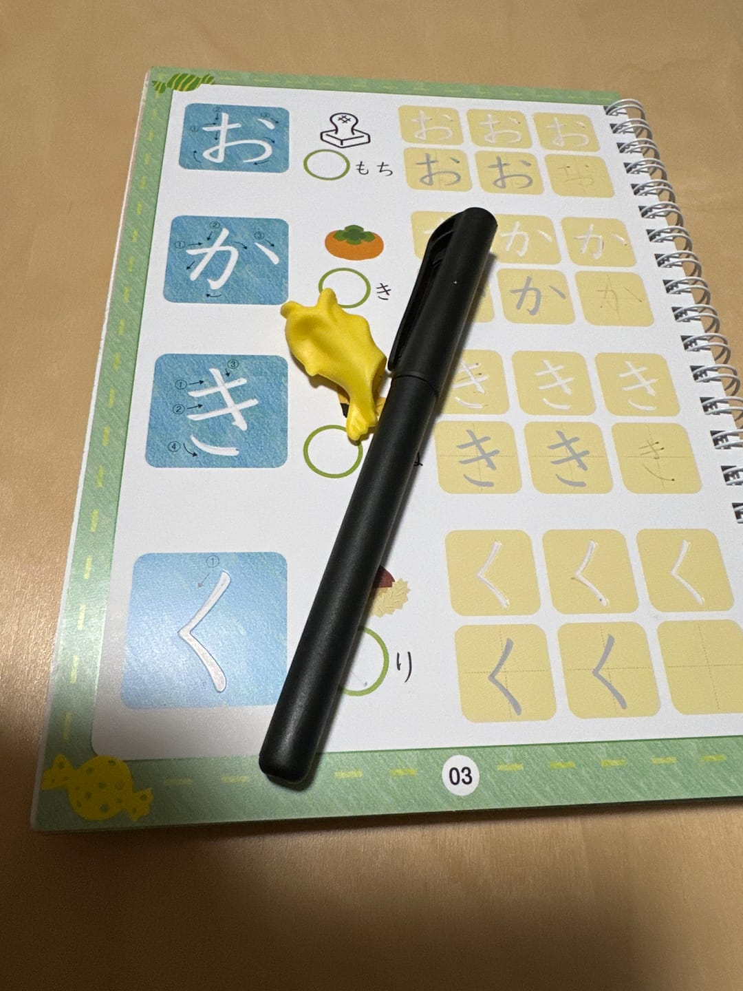 Customer photo review of まほうのドリル専用ペン(替芯5本・矯正グッズ付)