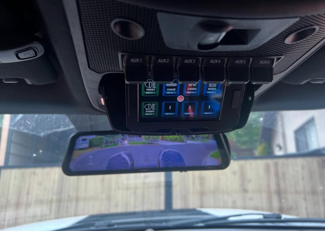 Customer photo review of M4 Mirror Dash Cam 3CH