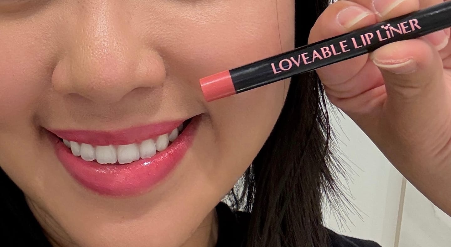 Customer photo review of Soft Silhouette Lip Liner