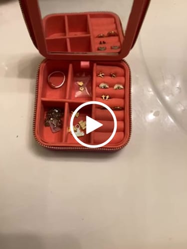 Customer video review of Travel Jewelry Box