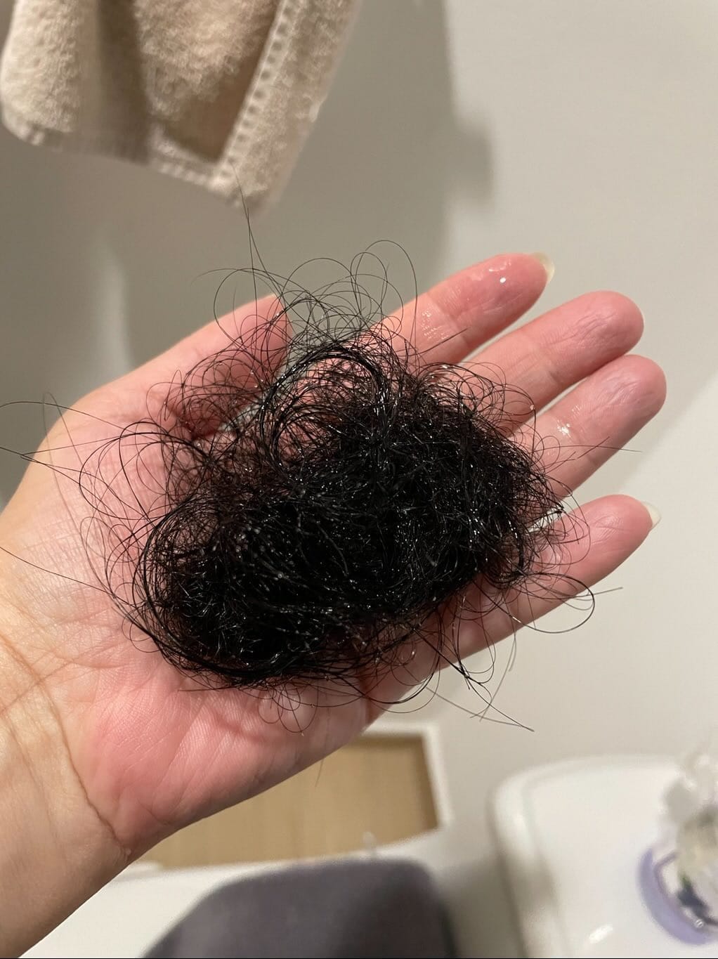 Customer photo review of HAIRtamin Gummy Stars | Gomitas con biotina para el cabello