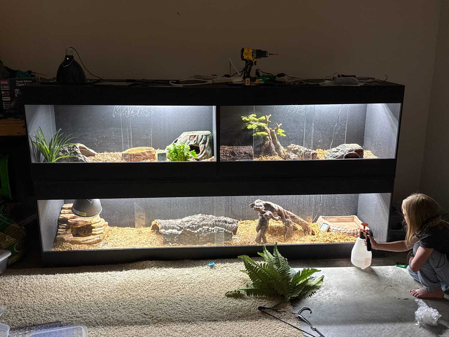 Customer photo review of 48"x24"x24" / 4'x2'x2' Premium PVC Reptile Enclosure