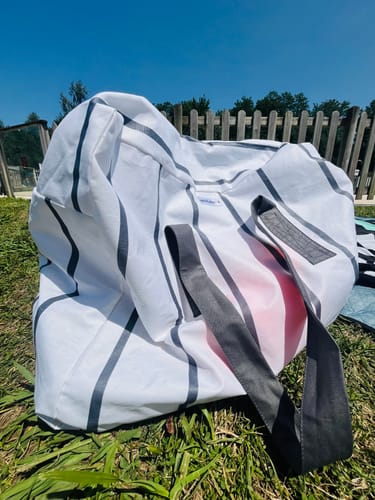 Customer photo review of Bolsa MyBigBag Blanca Raya Gris