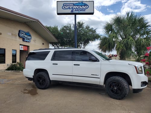 Customer photo review of 2015-2020 GMC Yukon 4-Wheel Air Suspension Conversion Kit / Delete Kit with Camber Bolts and Light Out Module (GC44FMCK)