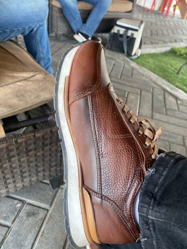Customer photo review of Tenis de Piel Artesanales Hombre Toronto - Shedrón