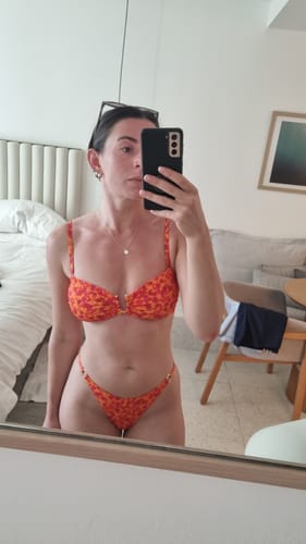 Customer photo review of Cuevas Top - Picante