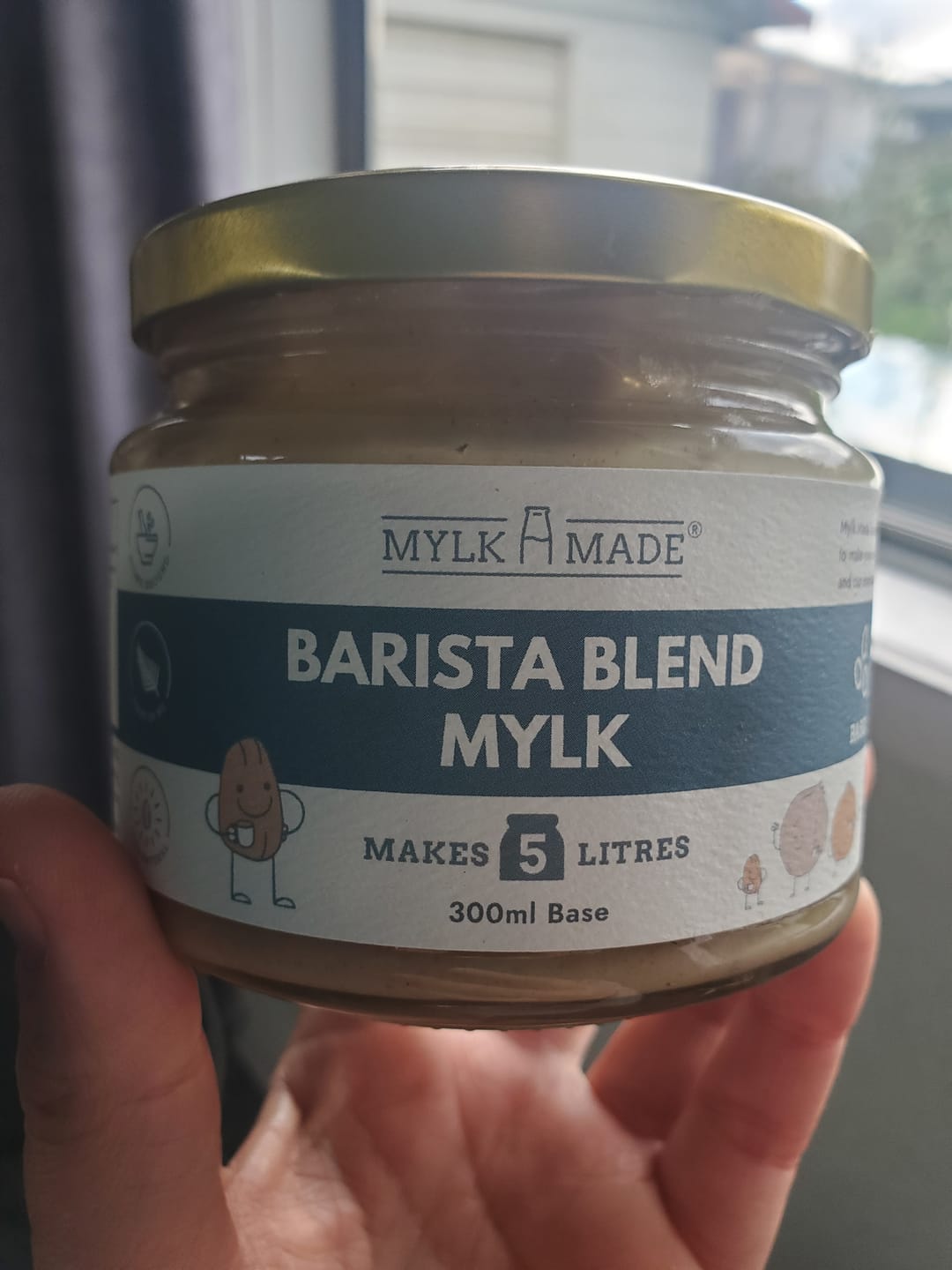 Customer photo review of Barista Blend Mylk Base