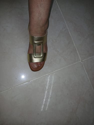 Customer photo review of VERA