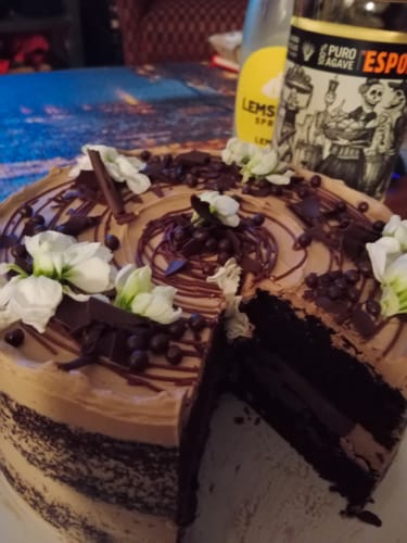 Customer photo review of double chocolate cake
