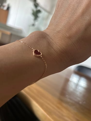 Customer photo review of HEART CARNELIAN PINK GOLD BRACELET