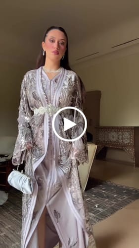 Customer video review of Sara