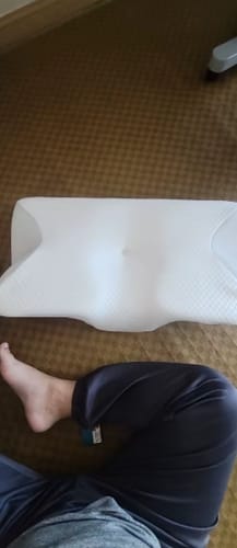 Customer photo review of The Pillow That Silences Snoring—By Fixing Your Sleep Posture
