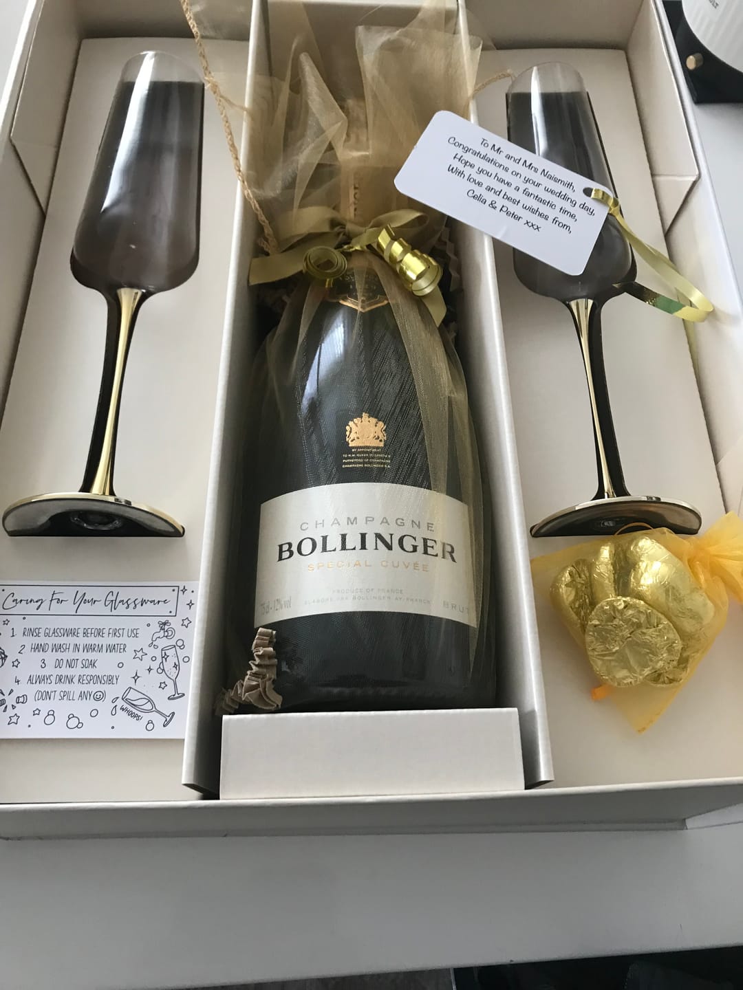 Customer photo review of Bollinger Champagne Gold Edition 75cl Gift Set