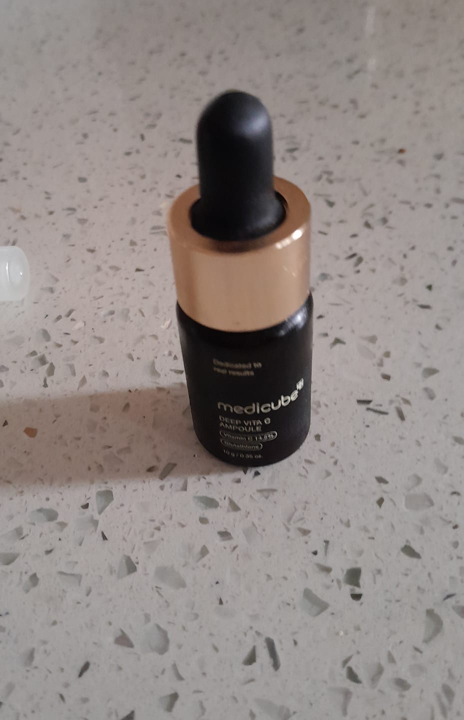 Customer photo review of MEDICUBE - Deep Vita C Ampoule de 30 GR | 3 PCS Suero Iluminador y Antimanchas