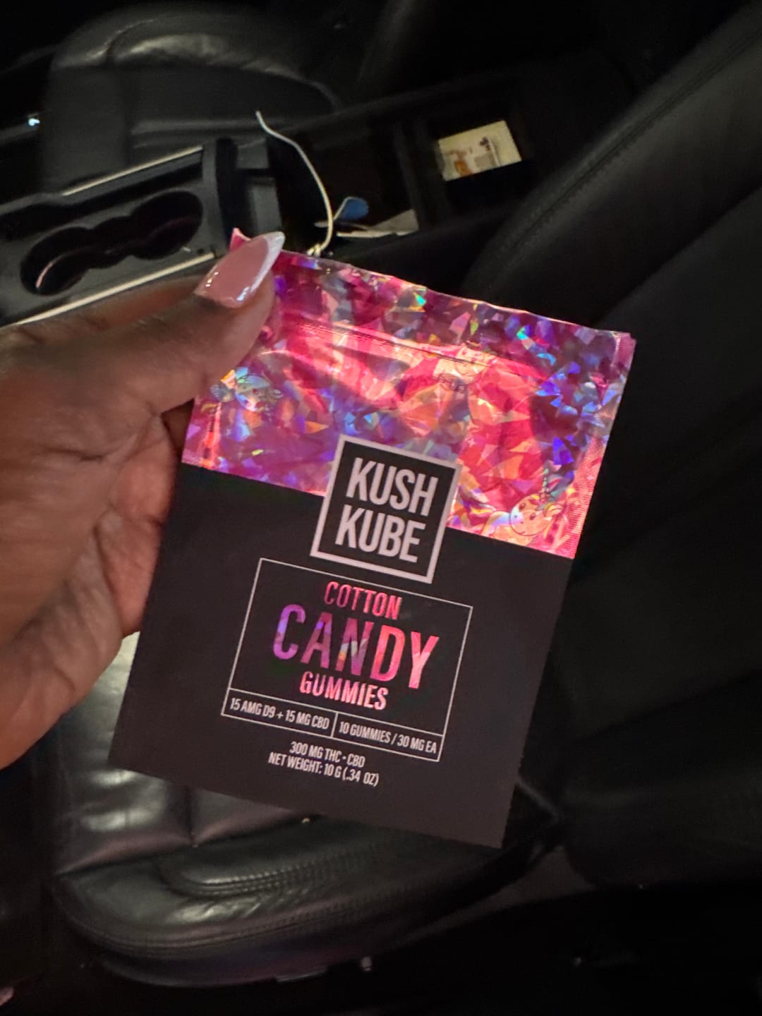 Customer photo review of Cotton Candy Kush Kube - 15mg THC
