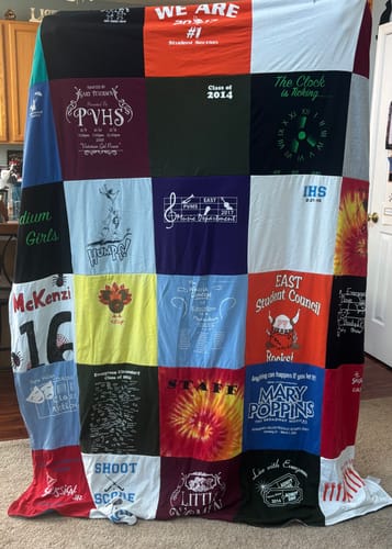 undefined review of Double Sided T-Shirt Quilt from Project Repat image 1 out of 2