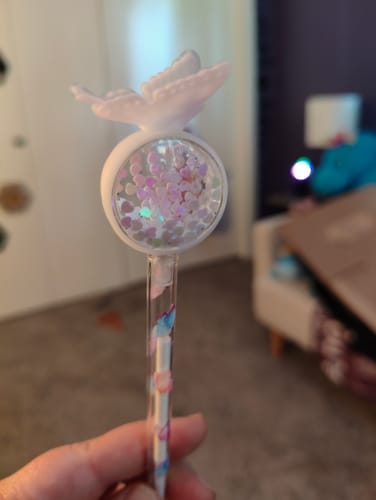 Customer photo review of Butterfly Flutter Glow Pen