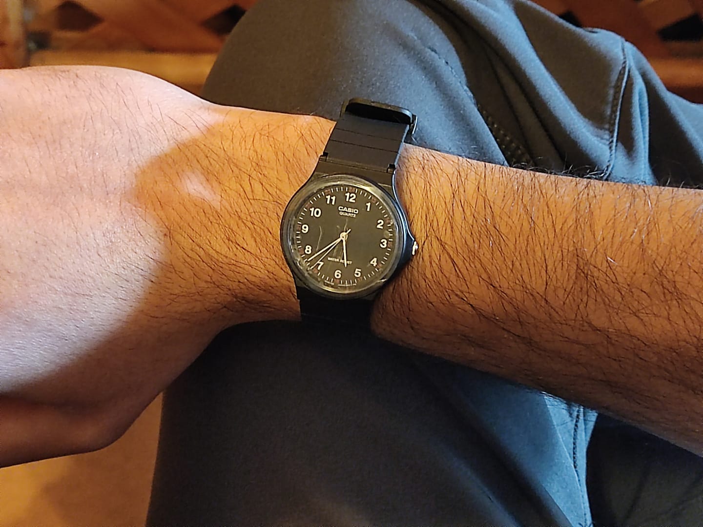 Customer photo review of Reloj Casio Vintage MQ-24-1BLDF Negro Números