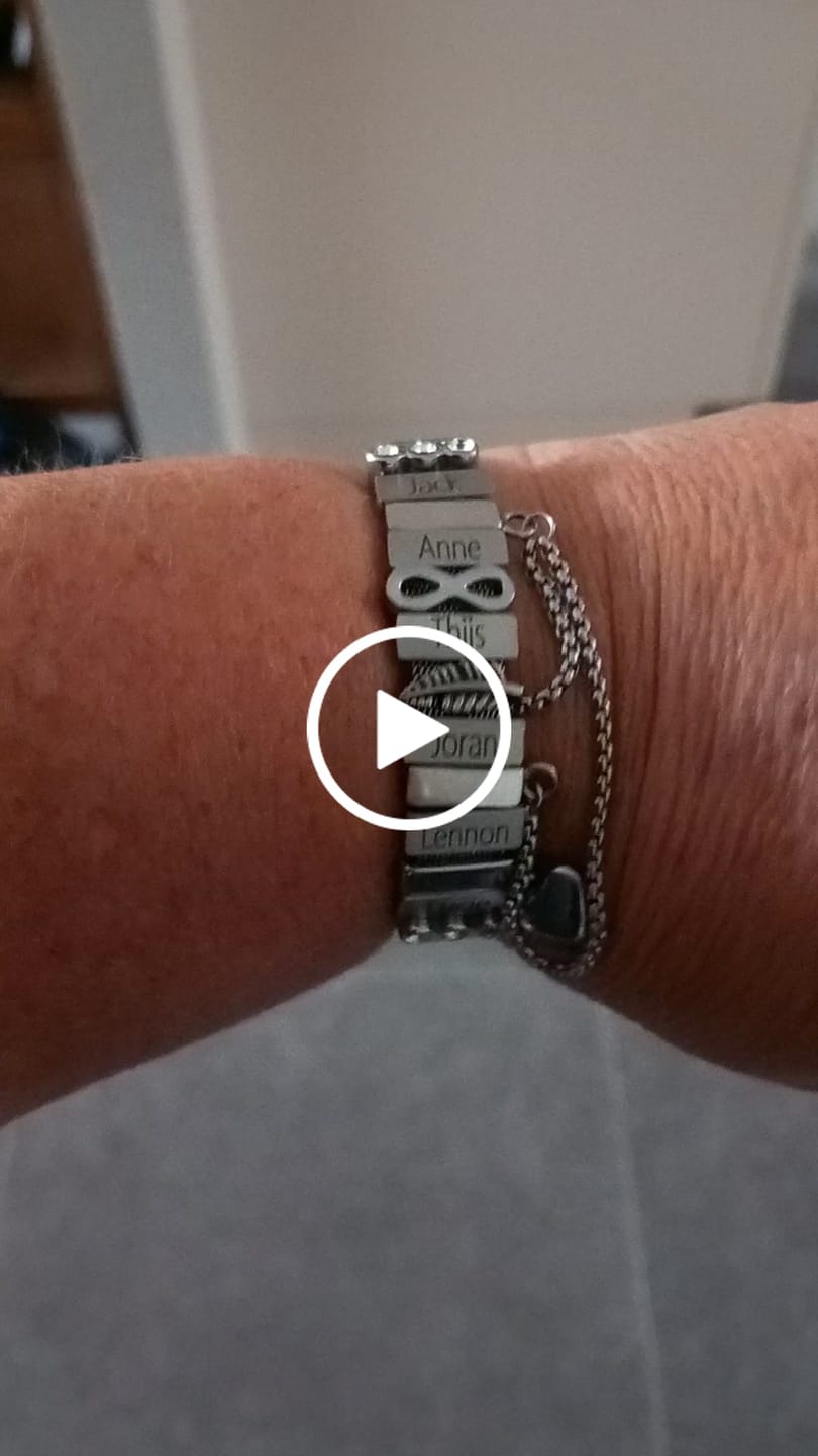 Customer video review of Mesh charm name silver