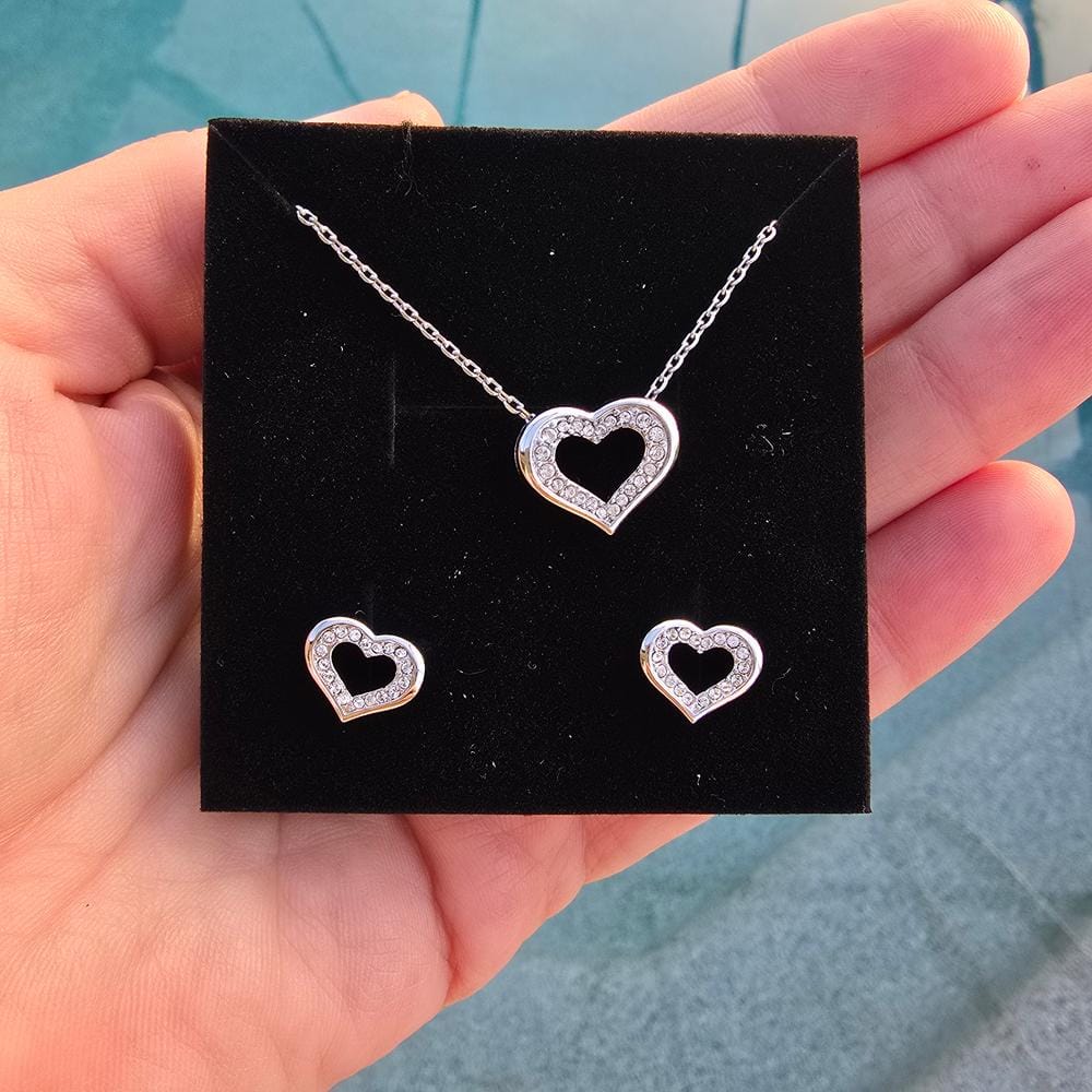 Customer photo review of Dominique 18k White Gold Plated Silver Heart Necklace and Earring Set with Swarovski Crystals