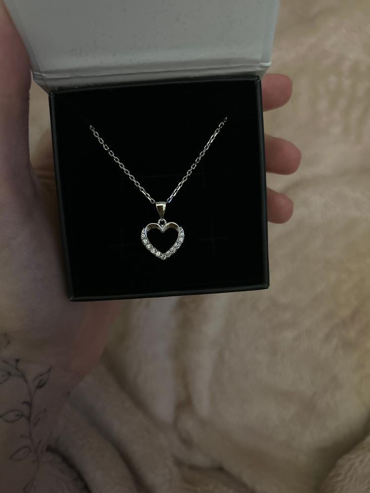 Customer photo review of Chelsea 18k White Gold Plated Silver Heart Necklace with Swarovski Crystals