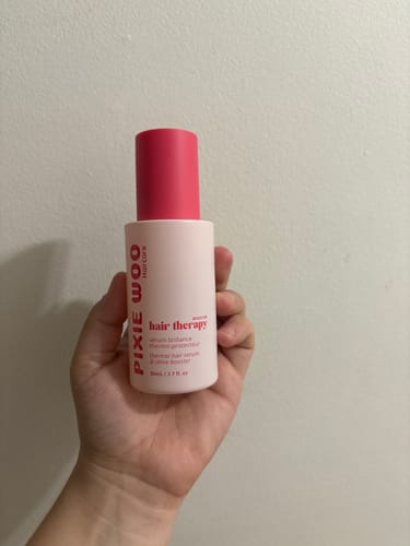 Customer photo review of Hair Therapy - Hydrating + Detangling leave in conditionner