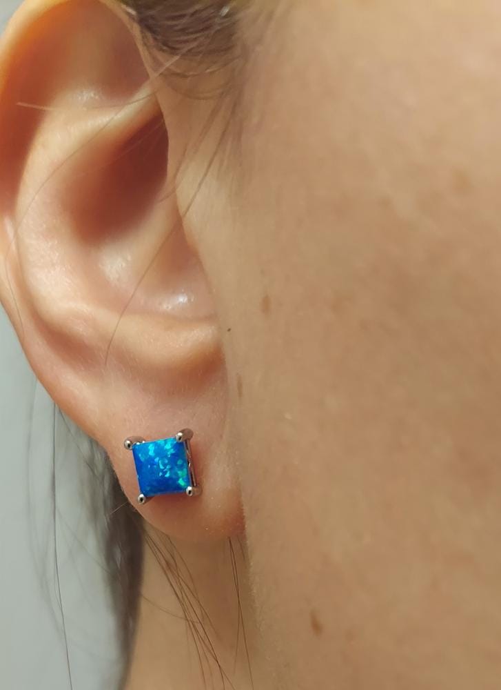 Customer photo review of Amphitrite 18k White Gold Plated Stud Earrings with Princess Cut Opal Stones