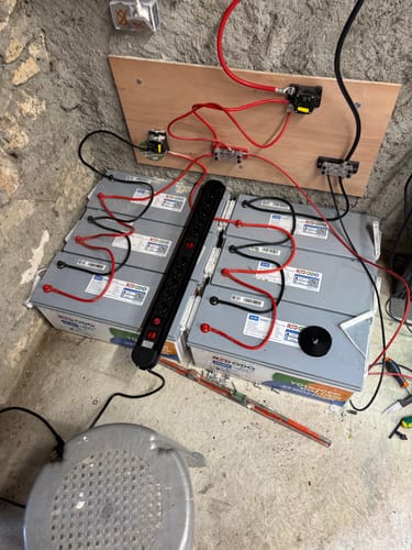 Customer photo review of Redodo Batterie Lithium LiFePO4 24V 100Ah Bluetooth - Prot. basse temp.