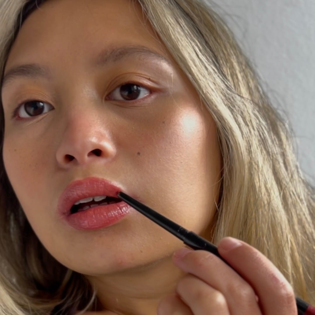 Customer photo review of Berry Defined Lip Liner