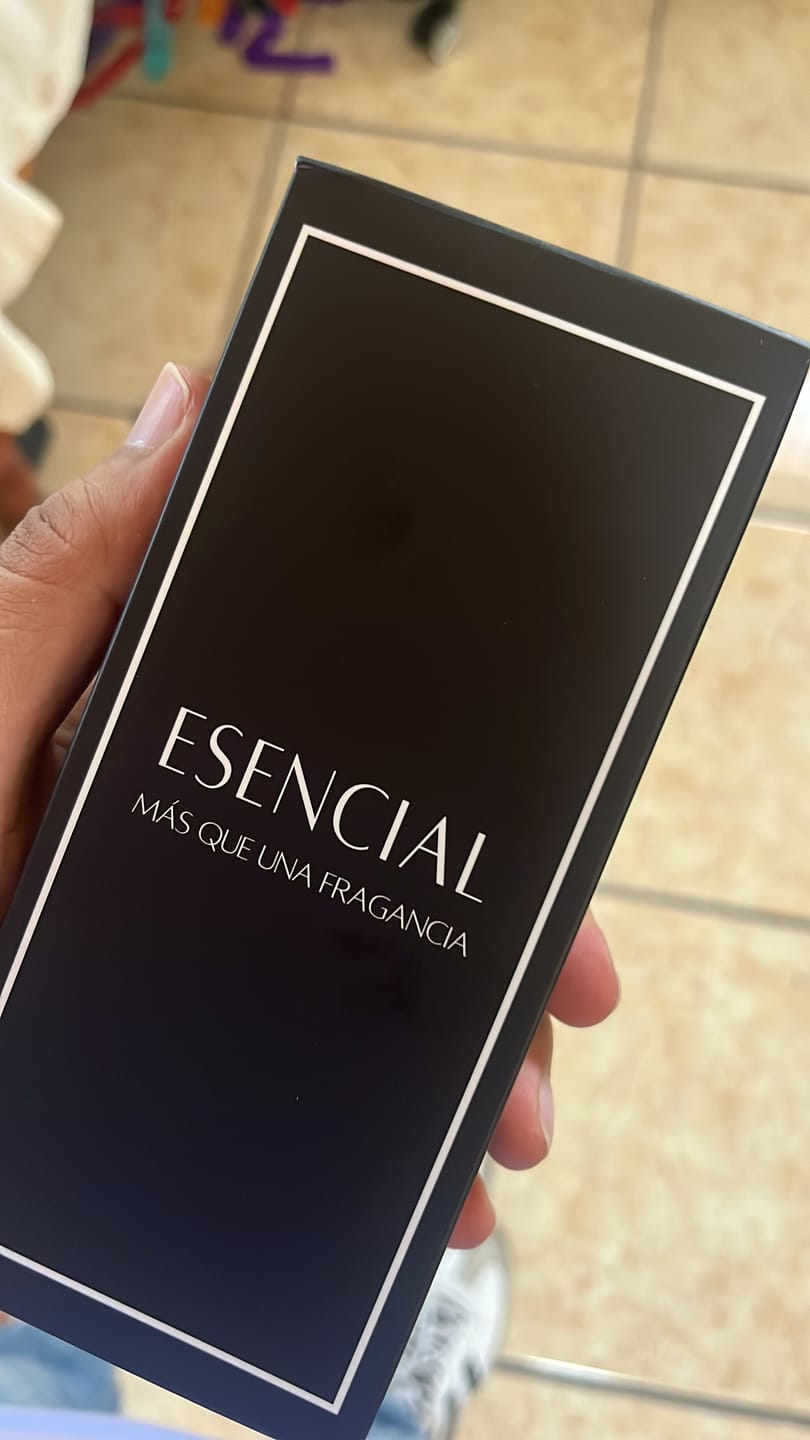 Customer photo review of H059 Inspirado en: 212 Vip Black - Carolina Herrera