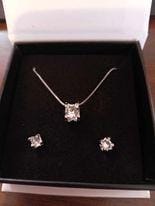 Customer photo review of Clara 18k White Gold Plated Pendant Necklace with Solitaire Round Cut Swarovski Crystal