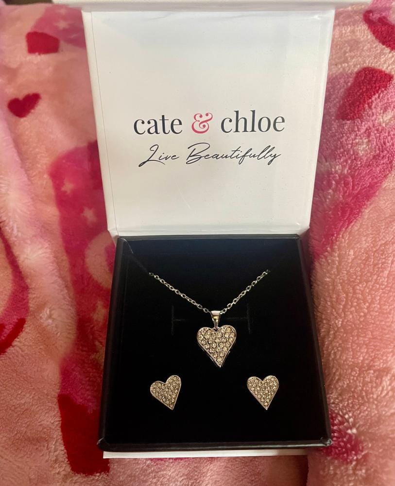 Customer photo review of Cecilia 18k White Gold Plated Heart Pendant Necklace with Swarovski Crystals