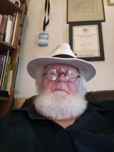 Customer photo review of Vintage Round Reading Glasses Professor Readers 5-R077B