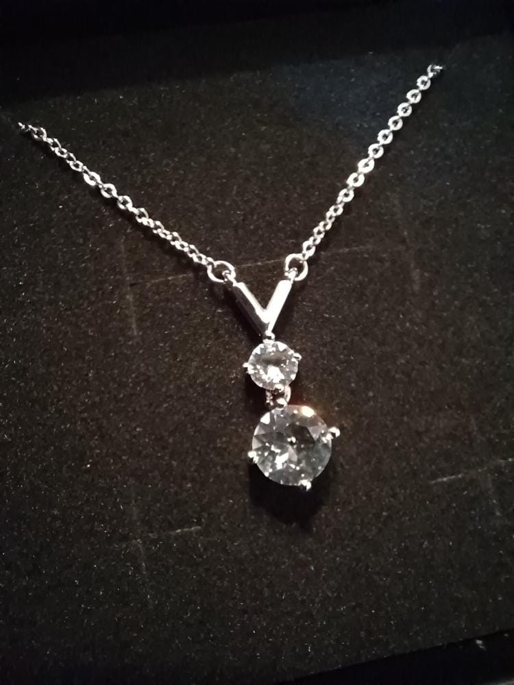 Customer photo review of Andy 18k White Gold Plated 2-Stone Pendant Necklace with Swarovski Crystals